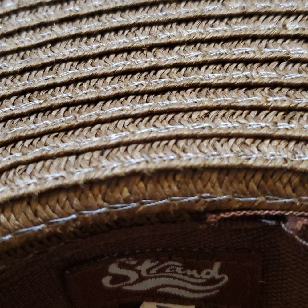 Sun hat - Picture 3 of 4